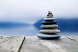 Viaggio silenzioso: esplorando il mondo con calma e contemplazione | IChe cos'è il Silent Travel, l'esperienza che predilige la tranquillità e la contemplazione, aiuta a disconnettersi dalla frenesia del mondo per riconnettersi con la natura, con le proprie vere priorità e con se stessi.