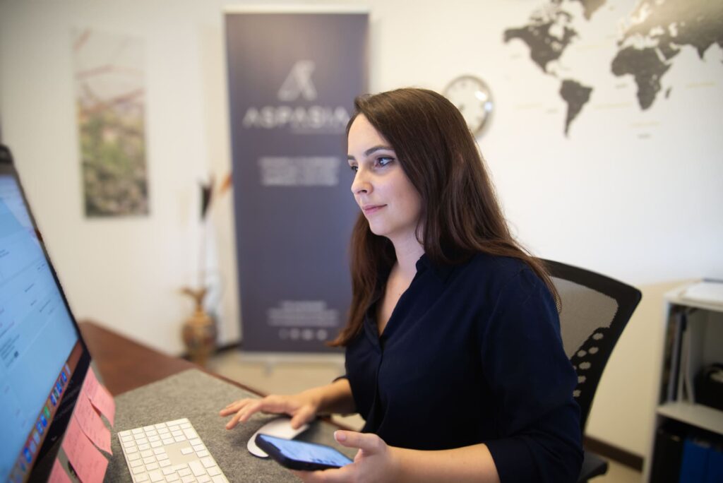 Serena Nugnes - Receptionist Online